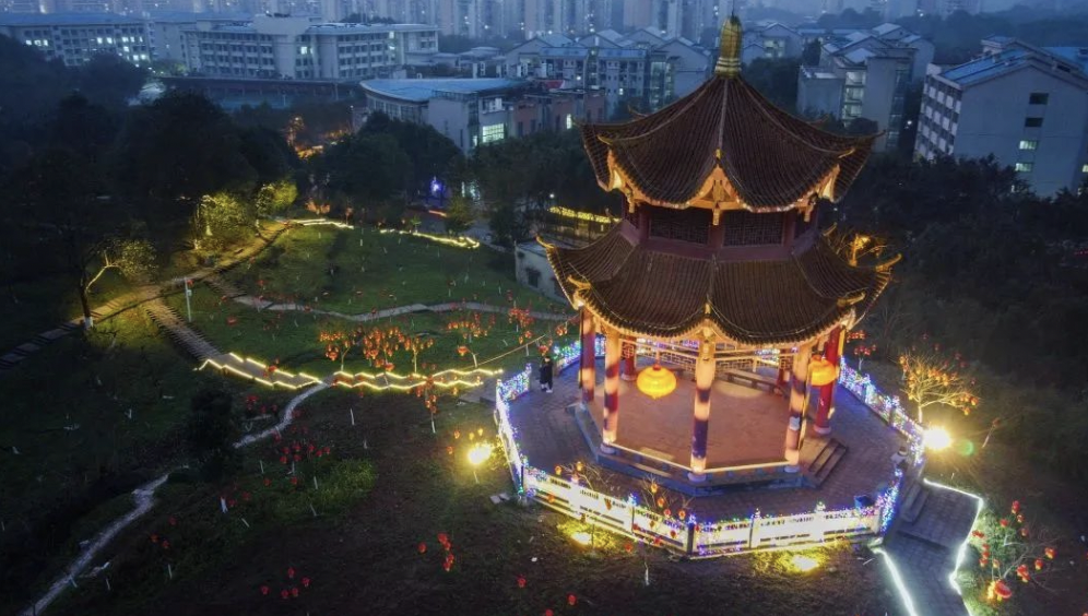 mg冰球突破豪华版网址新景观装饰。受访单位供图